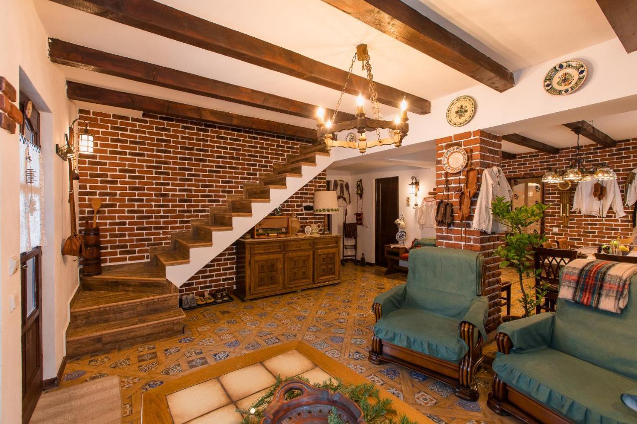 Villa Casa Cu Cerdac à Nucşoara Extérieur photo