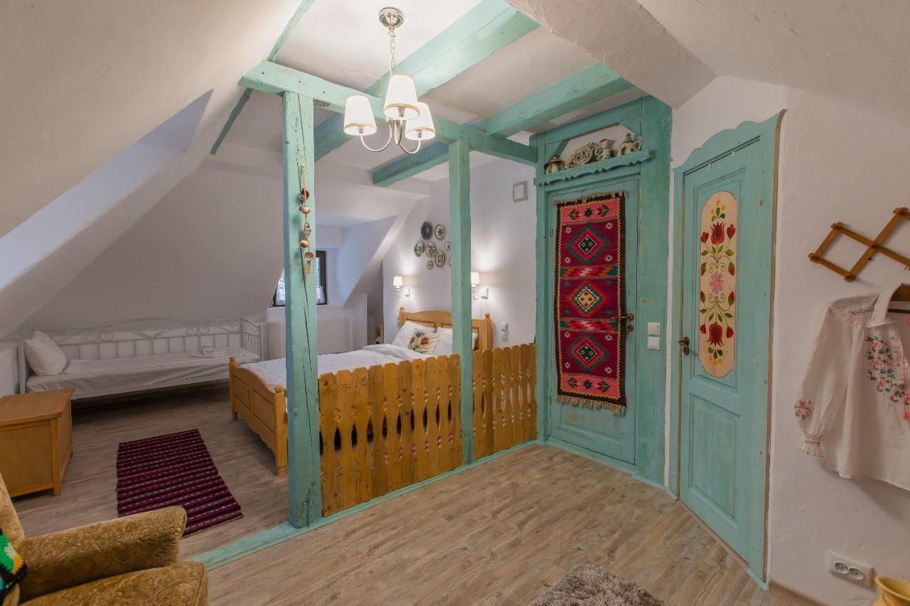 Villa Casa Cu Cerdac à Nucşoara Extérieur photo